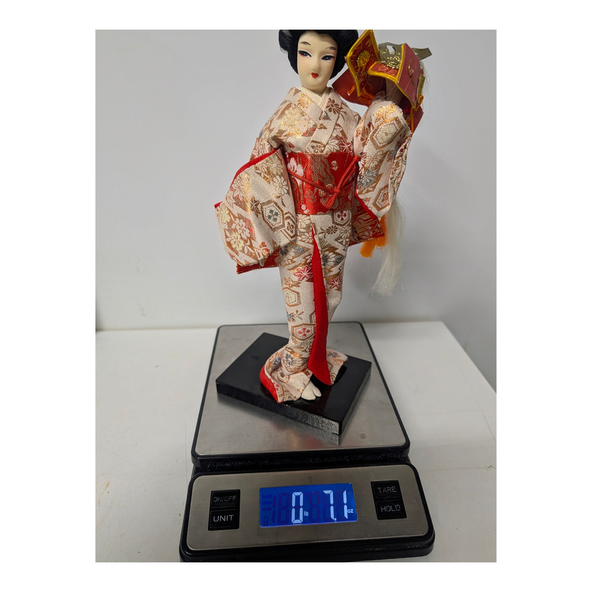 Vintage Yoshitoku Yaegakihime Kabuki Doll Silk Brocade Kimono Japan 10.5"
