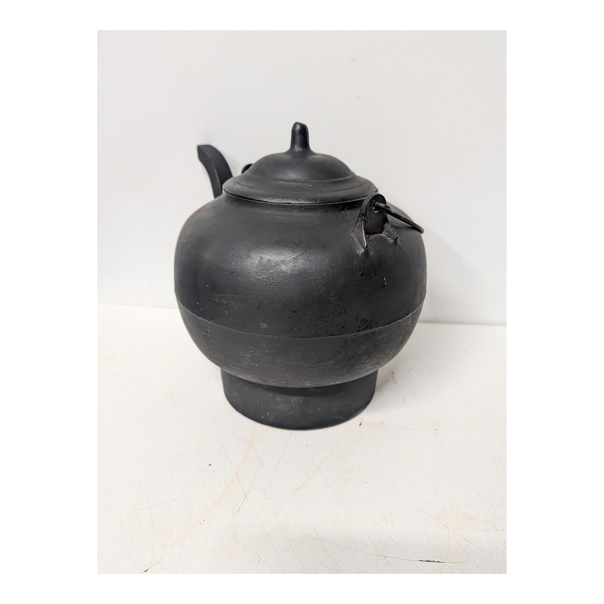 Antique Cast Iron Gate Marked Kettle Cauldron, Rustic Farmhouse Decor